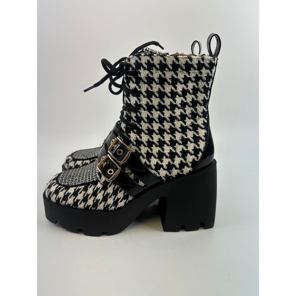 Betsey Johnson Cotton Houndstooth Platform Lug Sole Ankle Boots Black White 8